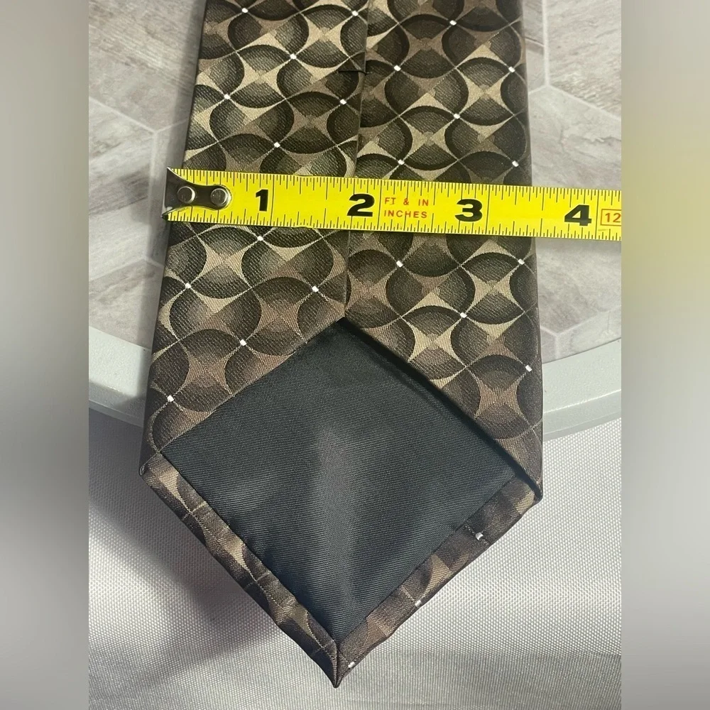 John Ashford Brown Geometric Pattern Tie 100% Polyester Handmade 3.75” Wide